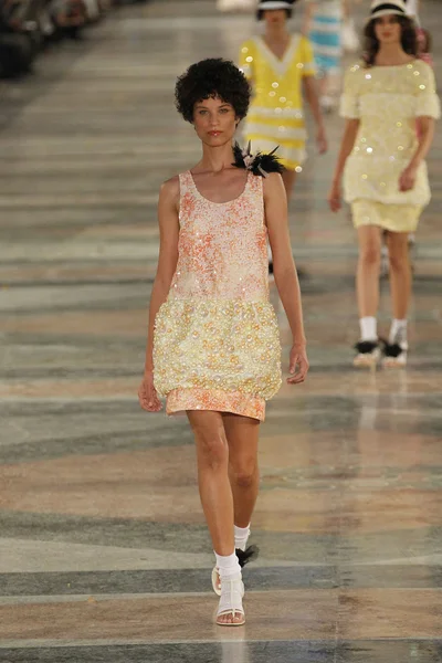 Look 83